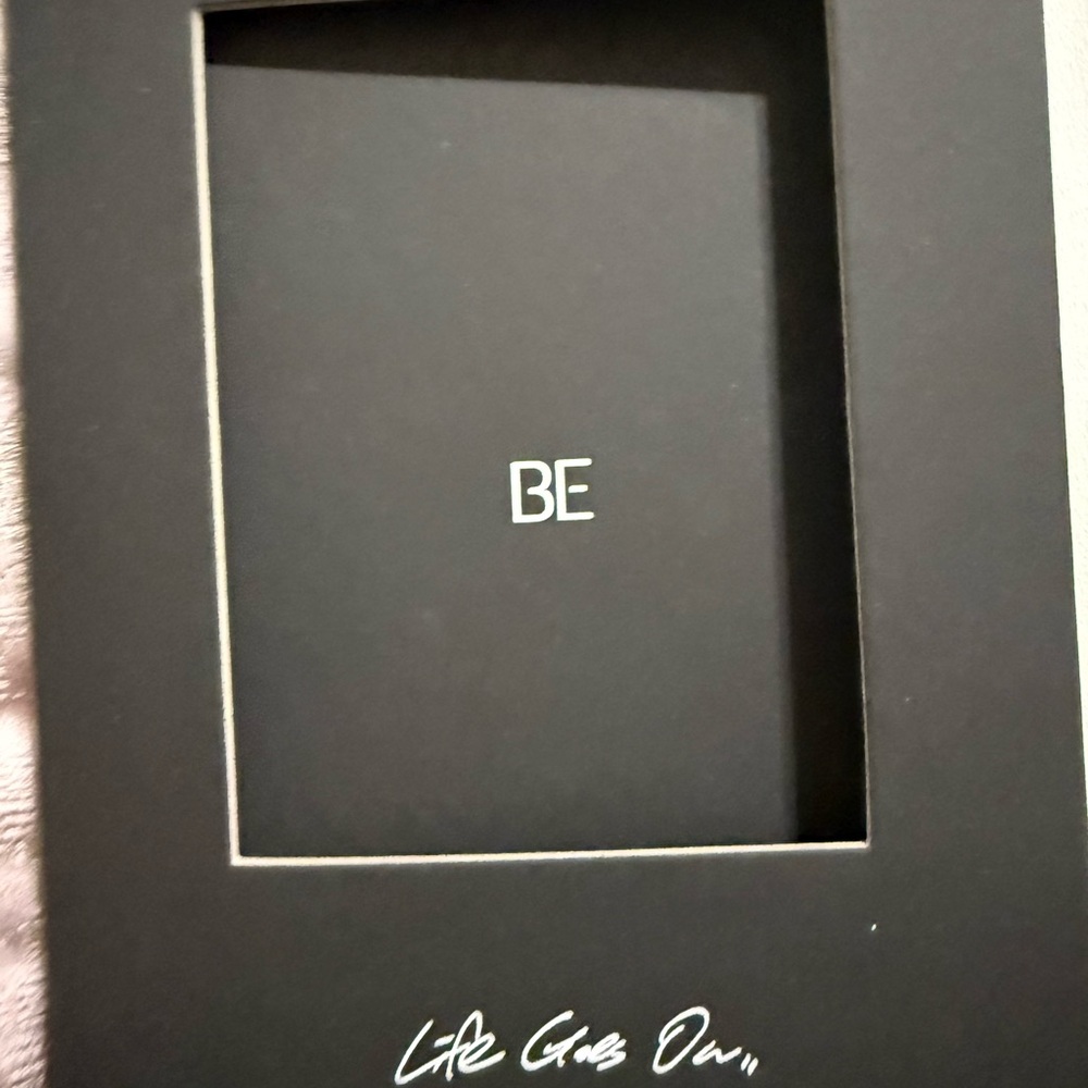 BTS deluxe edition “BE” - Picture 9 of 13